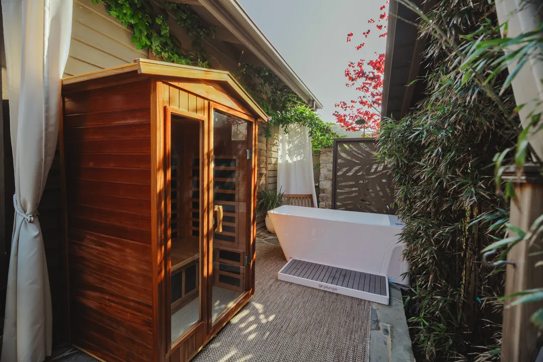 F10d06582e6dd78f9fb2c94186620426f3ceb9010c2e2a6e